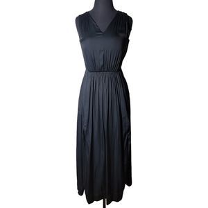 Banana Republic petite v neck sleeveless midi dress black size 2P pockets